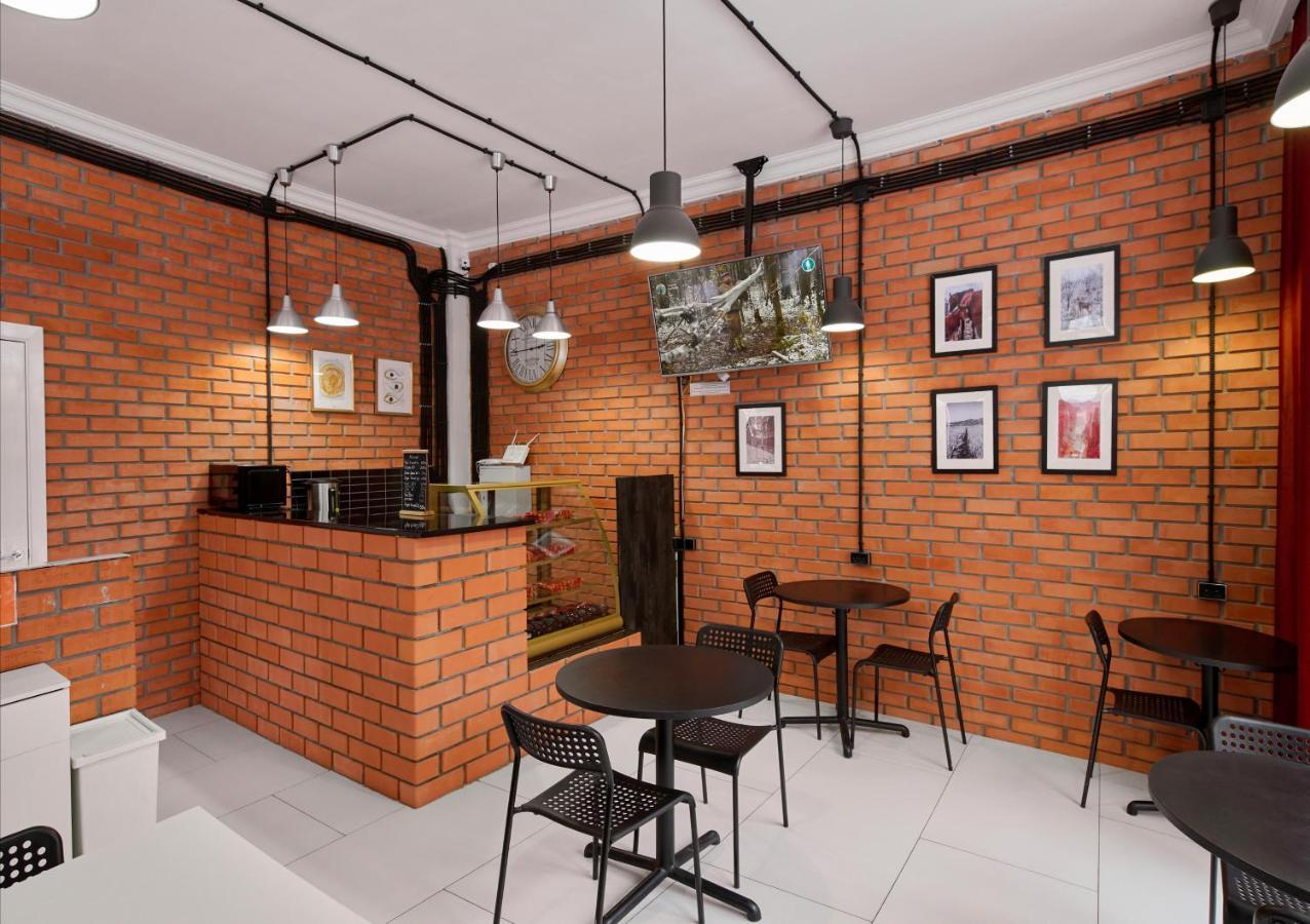 Hannah Inn Budget Hotel Αστάνα Εξωτερικό φωτογραφία