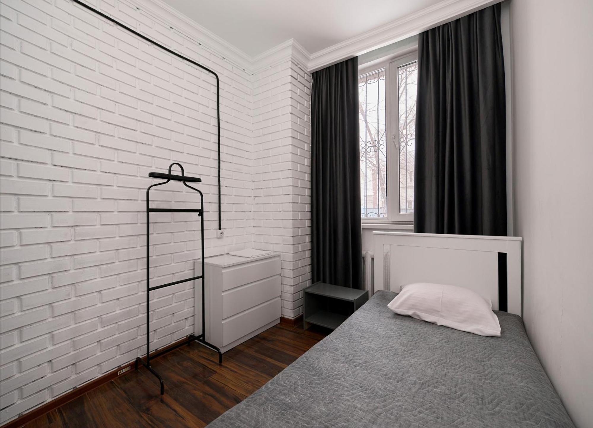 Hannah Inn Budget Hotel Αστάνα Εξωτερικό φωτογραφία